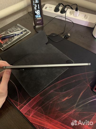 iPad 11 pro (2020) Wi-fi + Cellular 128 Gb