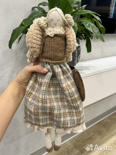 Кукла декоративная Blanc Mariclo