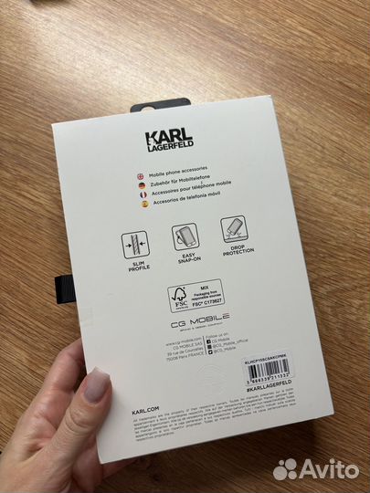 Чехол на iPhone 15 Karl Lagerfeld с карманом новый