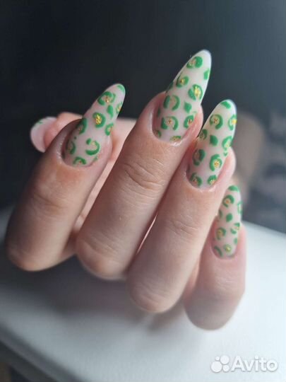 Маникюр на дому