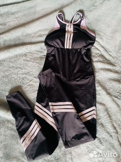 Комбинезон спортивный для фитнеса