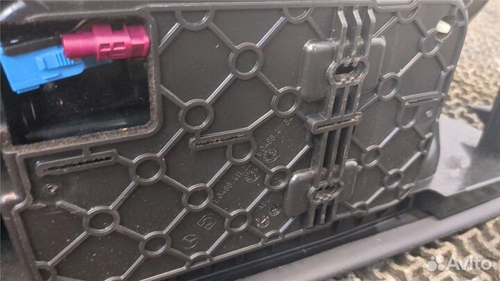 Консоль салона Mercedes CLS C219, 2007