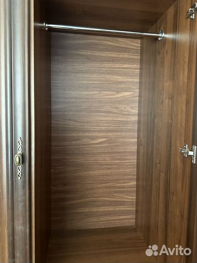 Шкафы и комоды