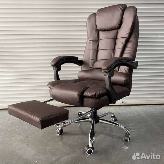 Офисное кресло