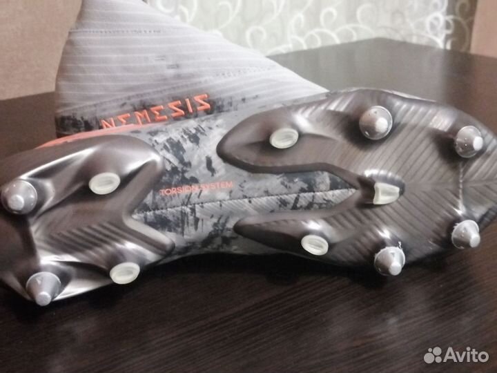 Футбольные бутсы