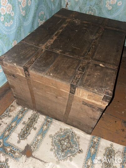 Сундук деревянный с замком старинный антикварный