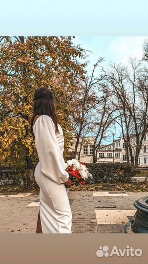 Платье белое свадебное или вечернее размер M