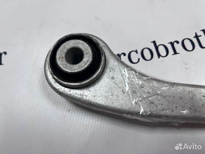 Задний нижний продольный рычаг Mercedes w140