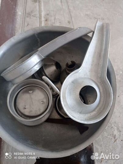 Сепаратор для молока ручной