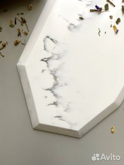 Доска сервировочная рубин