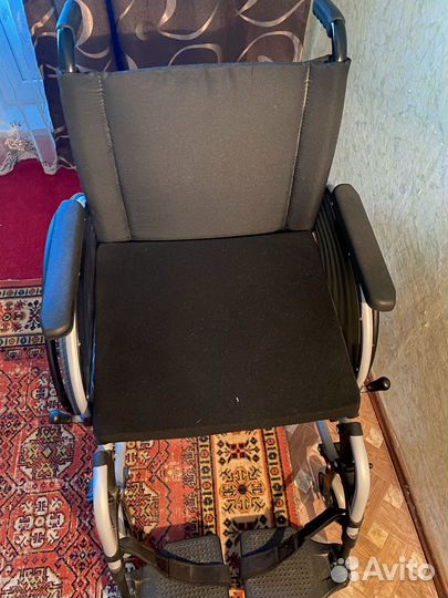Коляска инвалидная новая