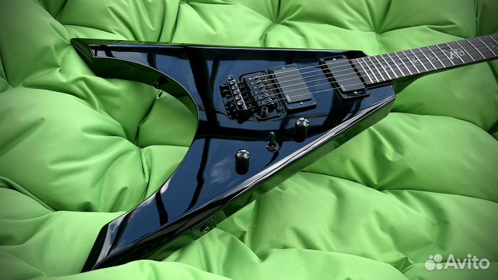 Гитара RCG storm EMG 81-85 новая