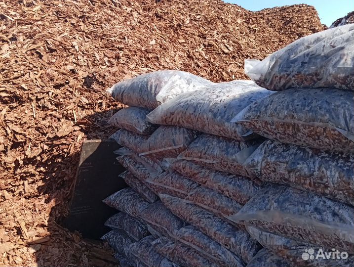 Кора сосны и лиственницы в мешках