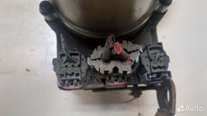 Насос усилителя руля Mazda 3 (BK), 2004