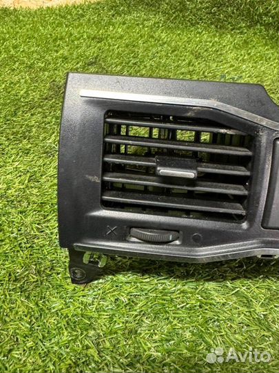 Центральный воздуховод Лада Гранта FL 11186 2019