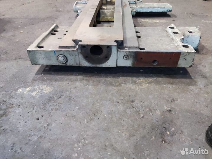 Карета токарного станка 1м63, 1м65