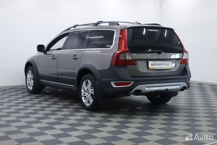 Volvo XC70, 2012