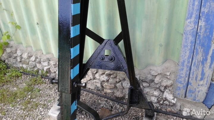 Самодельный подъёмник на навеску трактора