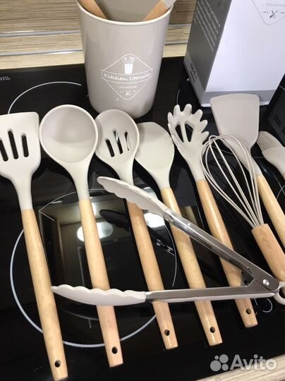 Набор кухонных принадлежностей 12 предметов