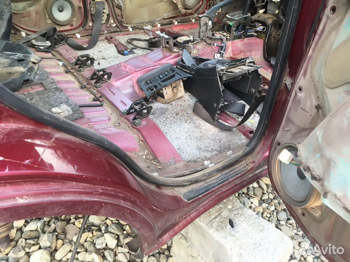 Toyota rav 4 2004 порог правый стойка кузова