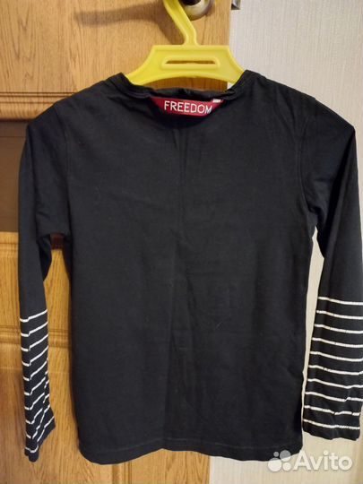 Лонгслив на мальчика 128 рост