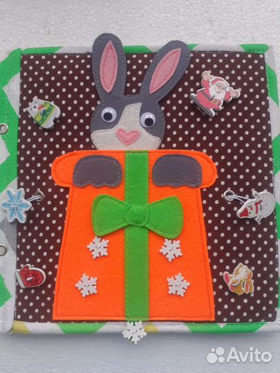 Развивающие игрушки (книжка из фетра и ткани)