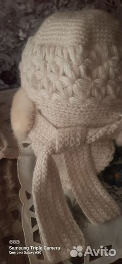 Шапка женская вязаная с мехом норки