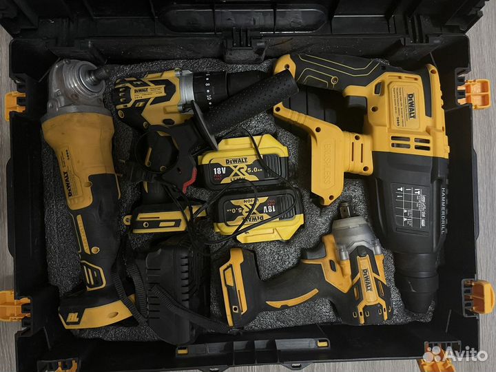 Набор электроинструментов dewalt 4в1