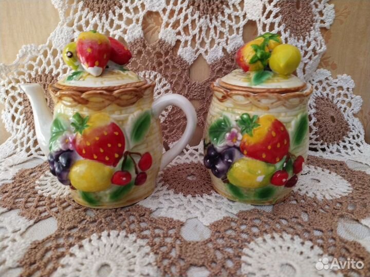 Чайник и сахарница Katerina