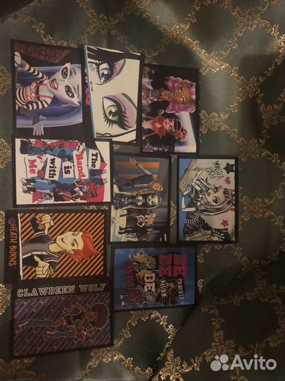 Пенал, браслеты, наклейки монстер хай