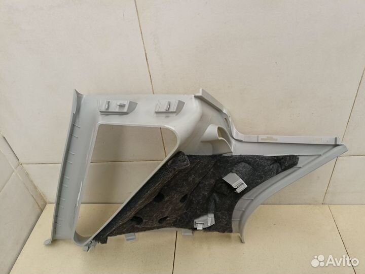 Обшивка стойки A1 2010