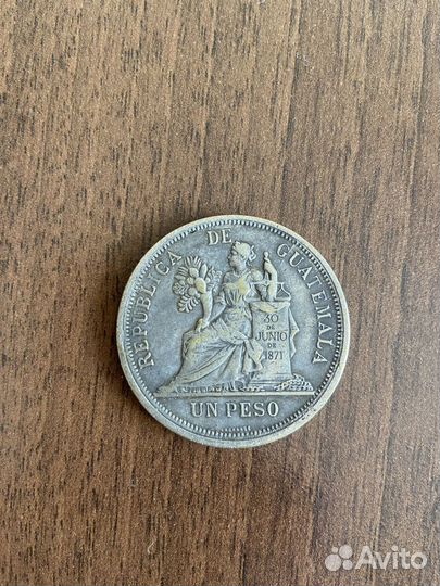 Монета 1 песо