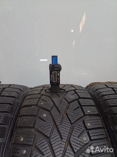 Gislaved NordFrost 100 215/60 R16