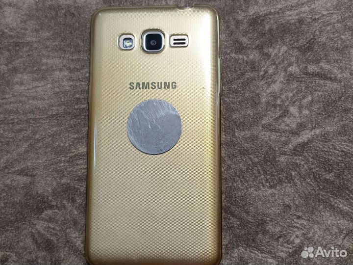 Телефон Samsung Galaxy j2 prime