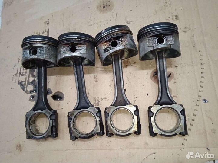 Поршень с шатуном ga16de Nissan Sunny Ниссан Санни