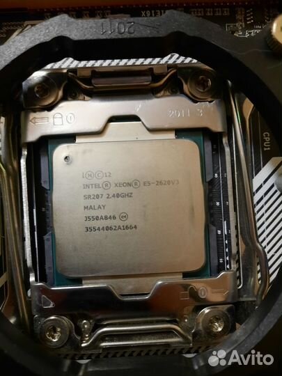 Комплект материнка lga 2011 + проц