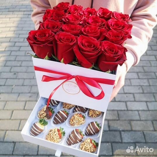 Клубника в шоколаде, Букеты с клубникой