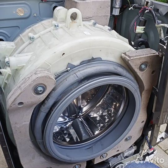 Ремонт холодильников Ремонт стиральных машин