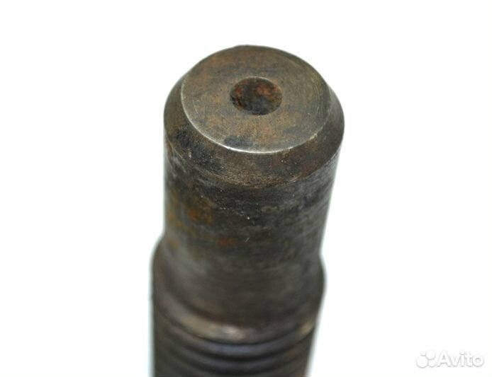 Болт рессорного кронштейна, передний мост scania R