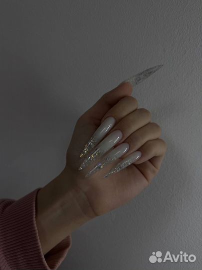 Маникюр, наращивание ногтей