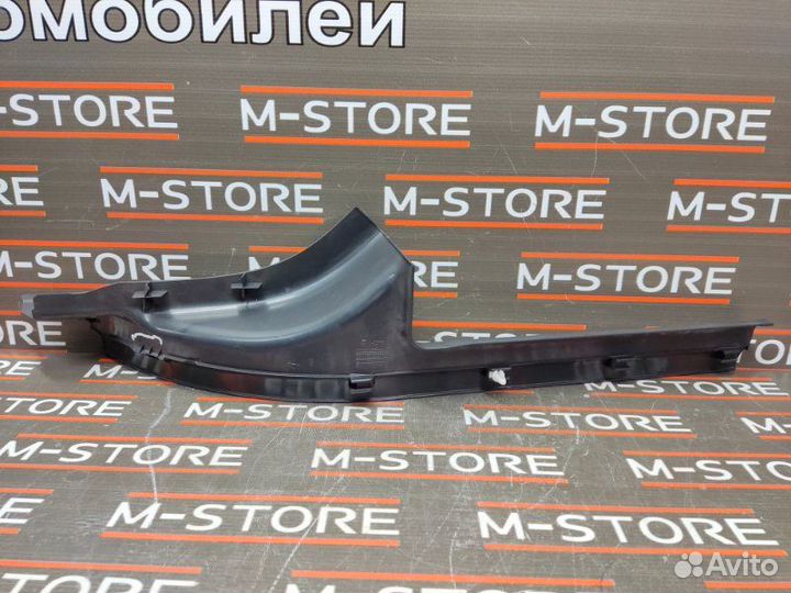 Накладка на порог салона задняя левая Bmw 7-Series