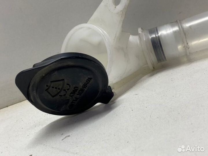 Горловина бочка омывателя Toyota Camry V70/V75
