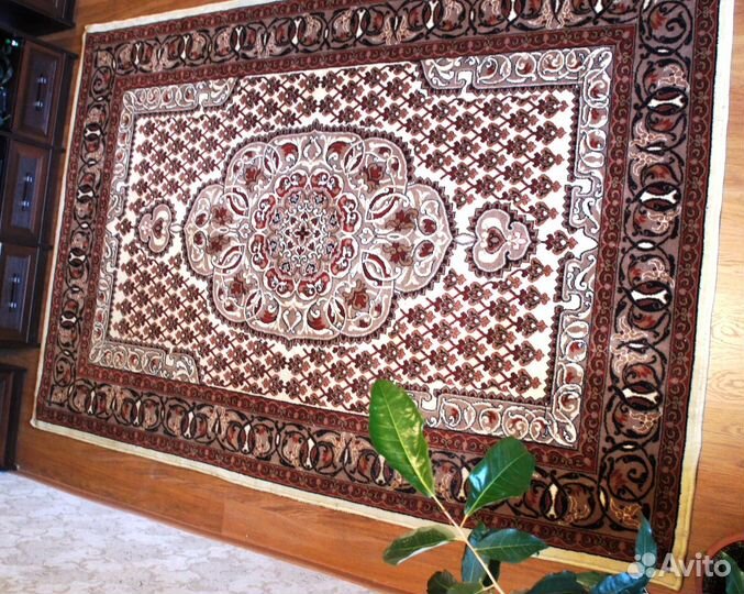 Винтажный ковер шерстяной 2 Х 3 СССР как новый