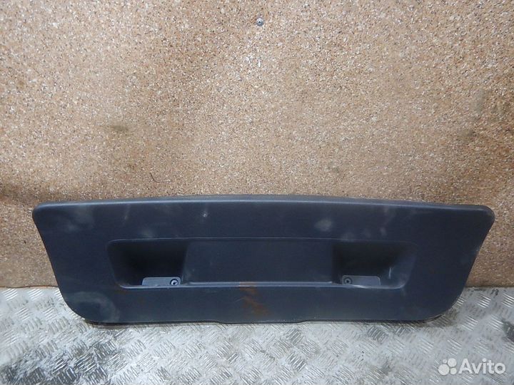 Обшивка крышки багажника, Volkswagen (Фольксваген)