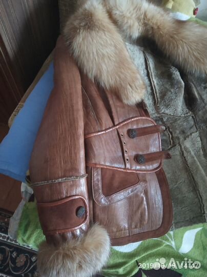 Женская дубленка