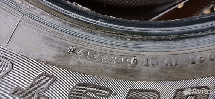 Bridgestone Dueler H/T 245/70 R16 111S