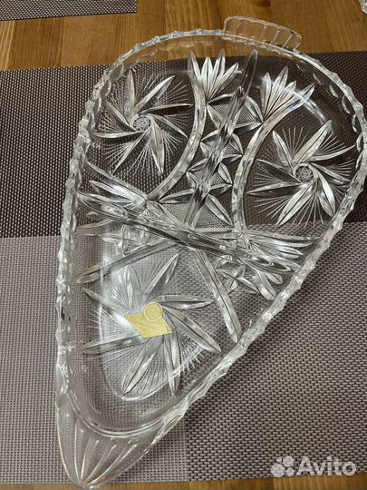 Конфетницы,сахарницы хрустальные (ГДР)