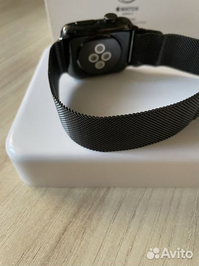 Apple watch 2 (2017 г.) 42mm