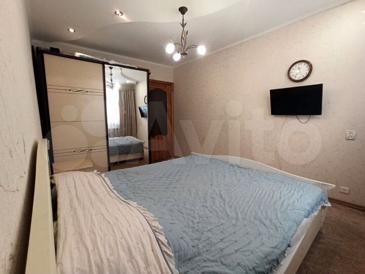 2-к. квартира, 56 м², 1/9 эт.