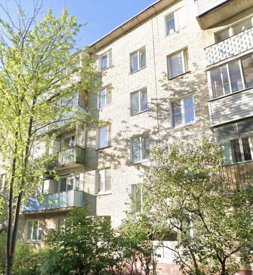 Комната 17 м² в 2-к., 2/5 эт.